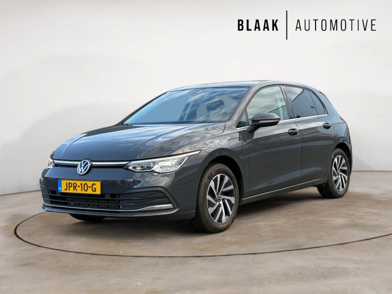 volkswagen-golf-1.4-ehybrid-style