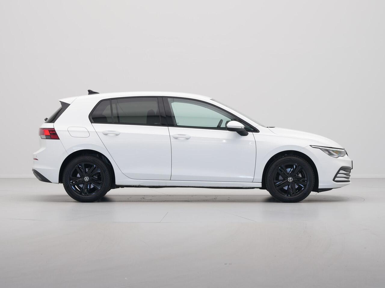 Volkswagen GOLF 1.0 TSI 110pk Life Business Navigatie Memory Stoelverwarming Acc 312