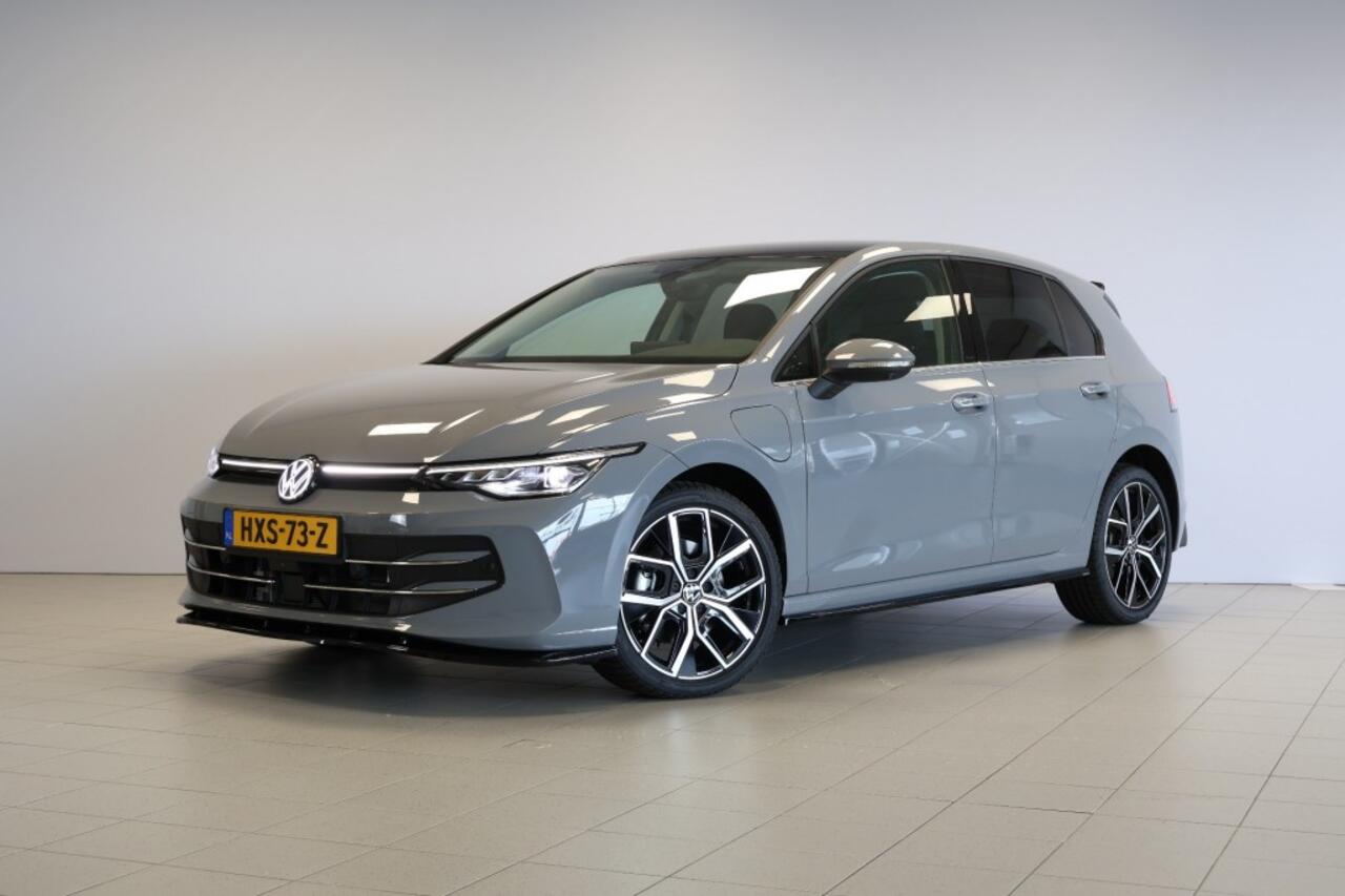 Volkswagen GOLF 1.5 eHybrid Style - Maxton Design - 360 Camera - Dodehoeksens.