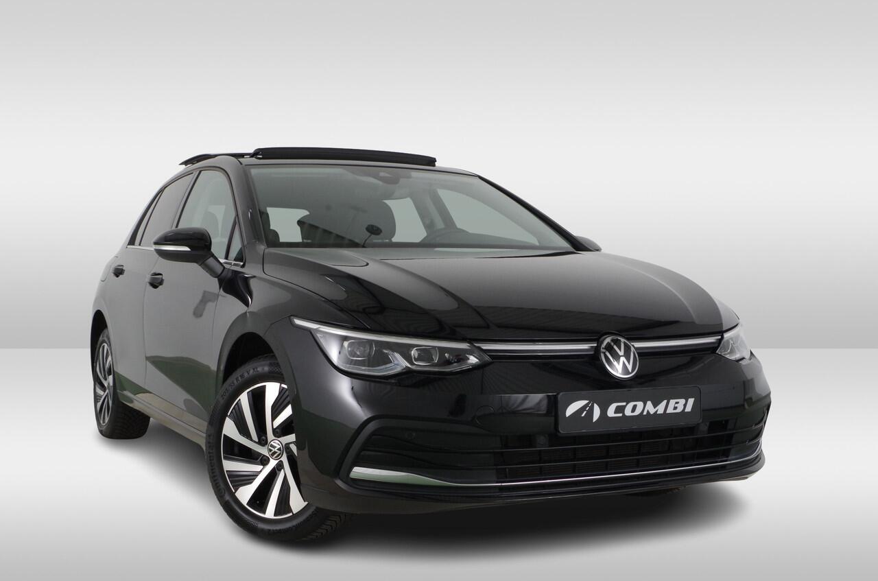Volkswagen GOLF 1.4 eHybrid Style > 204pk/Pano.schuif/Memory/IQ.Light/trekhaak/Sportstoelen...
