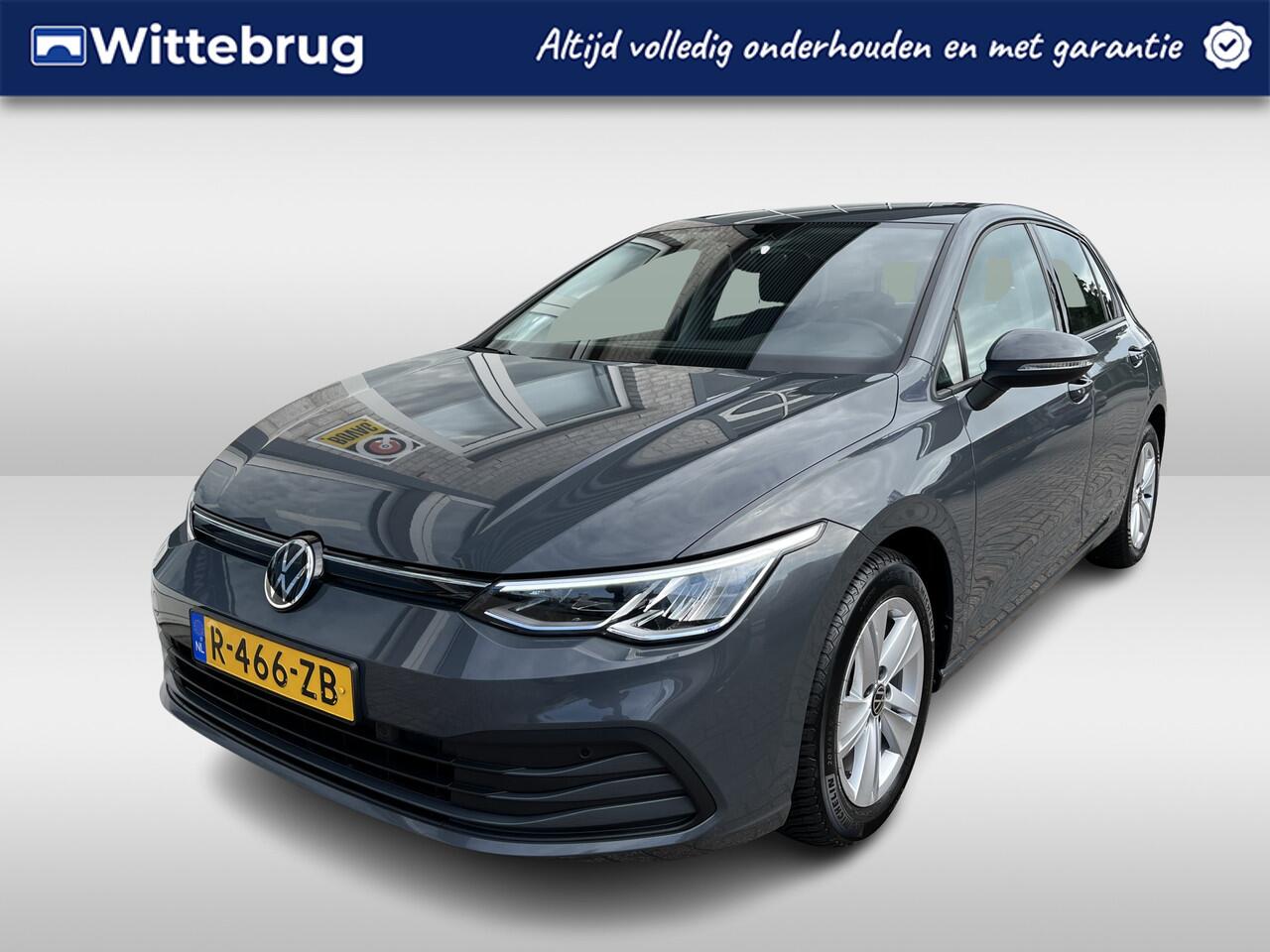 Volkswagen GOLF 1.0 TSI Life / FABRIEKSGARANTIE T/M 1-2027/ PARK. SENSOREN/ NAVI/ 16" LMV / APP-CONNECT /