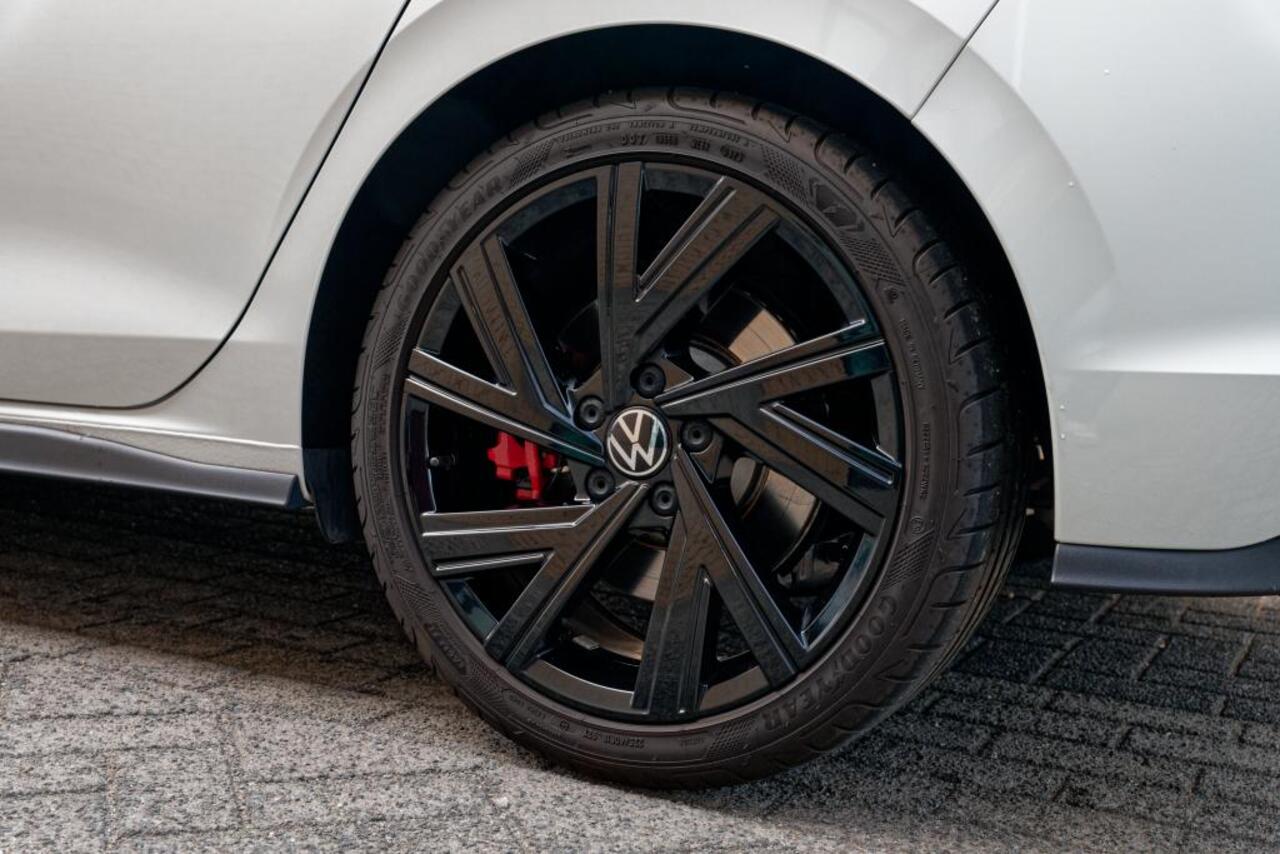 Volkswagen GOLF 2.0 TSI GTI Panoramadak, H/K geluidsinstallatie, Camera, enz