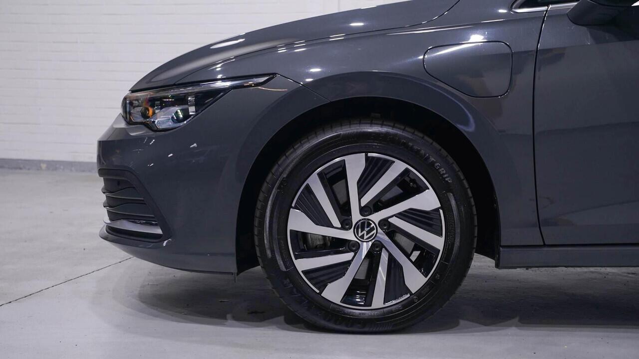 Volkswagen GOLF 1.4 eHybrid Style Navi Sport/comfort stoelen Massage Memory Led koplampen Apple Carplay Camera