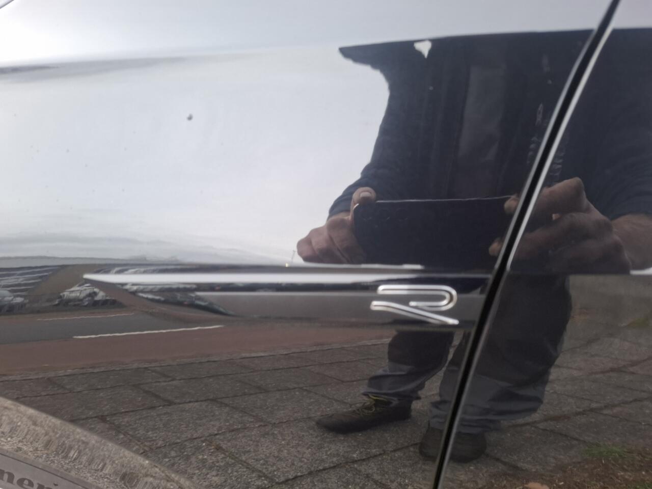 Volkswagen GOLF 2.0 TDI R-Line