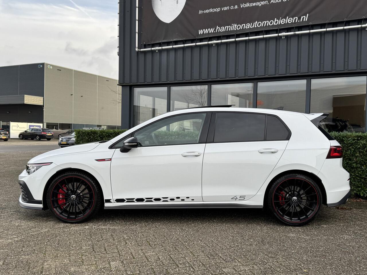 Volkswagen GOLF 8 GTI Clubsport 45 Jahre 2.0 TSI 300pk DSG / Aut. Full Options 48dkm!!