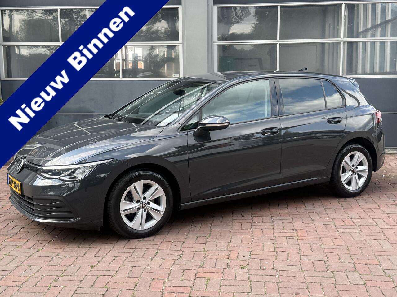 Volkswagen GOLF 1.5 eTSI R-Line Aut. Style | LED | Stoel + stuurverwarming | ACC | PDC 07-2020 76.689 KM