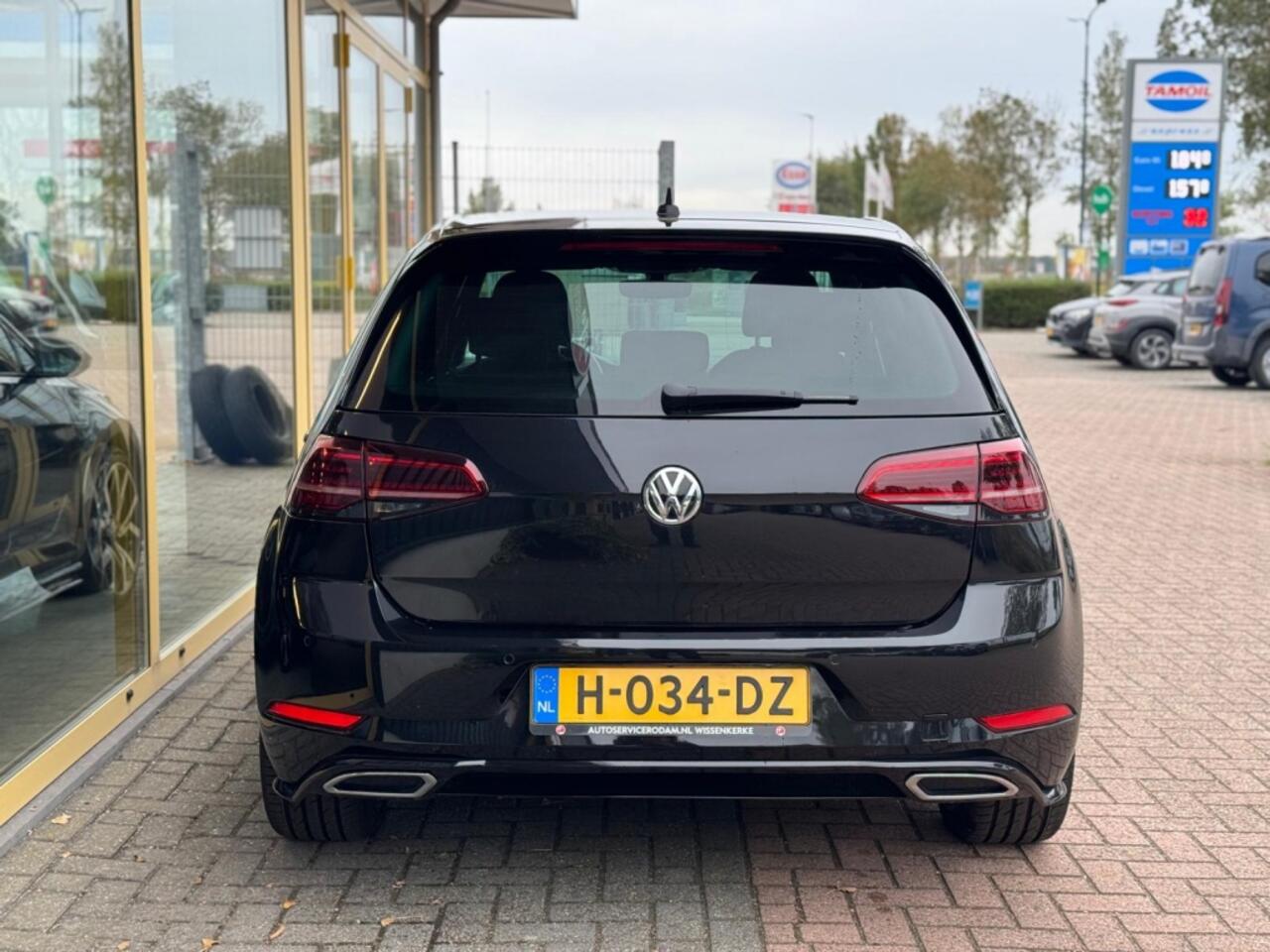 Volkswagen GOLF 1.5 TSI HL Bns R