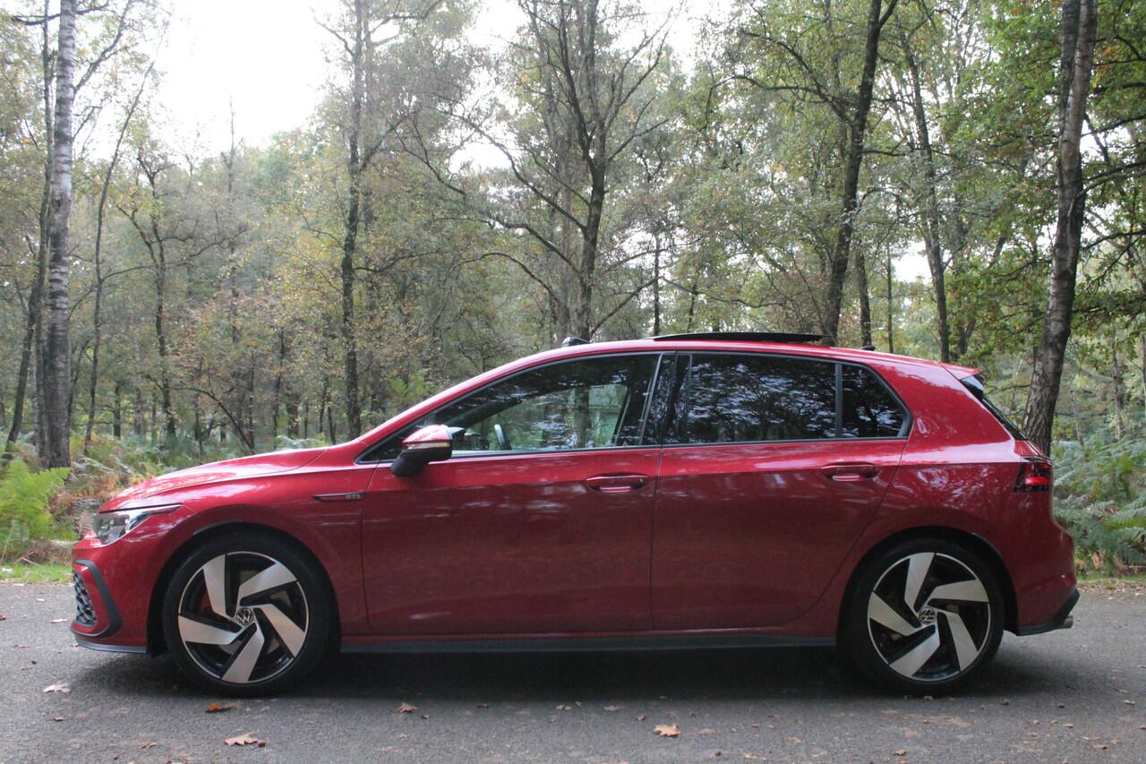 Volkswagen GOLF 2.0 TSI GTI | Pano | Camera | ACC