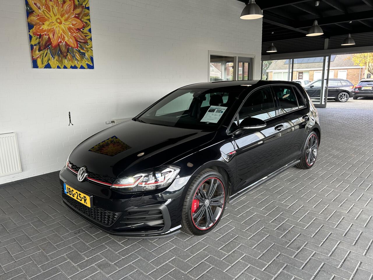 Volkswagen GOLF 2.0 TSI GTI Performance / Standkachel / DYNAUDIO / Carplay