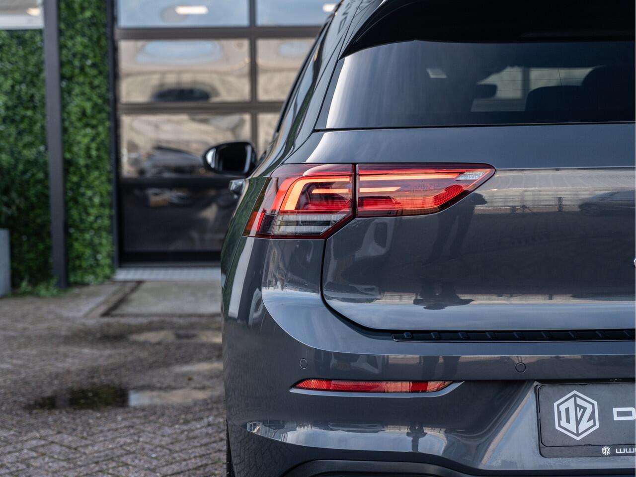 Volkswagen GOLF 1.5 TSI 130PK Move | Carplay | Ambient | BTW |