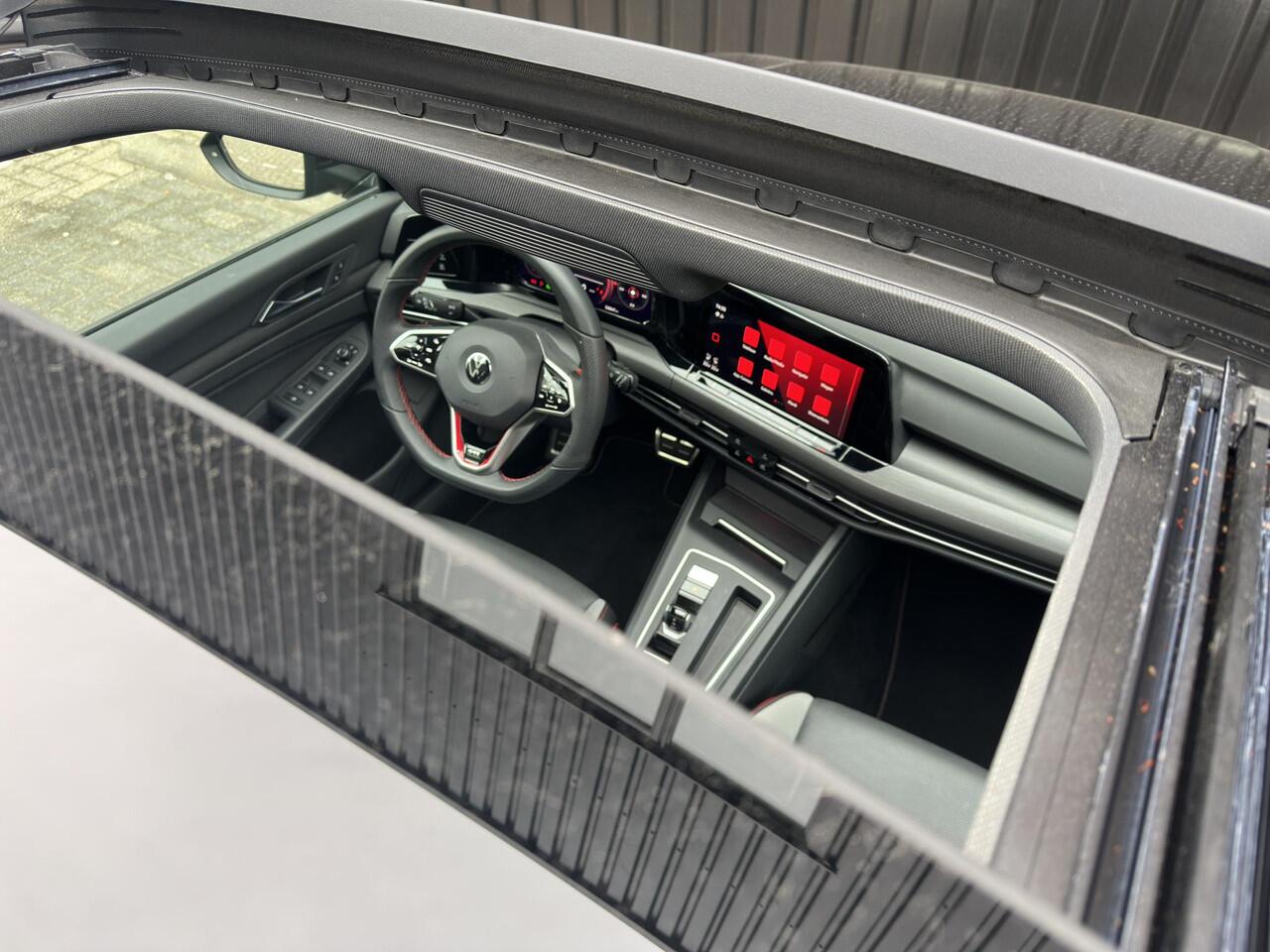 Volkswagen GOLF 2.0 TSI GTI CLUBSPORT PANO HARMAN KAR HUD NURBURGR