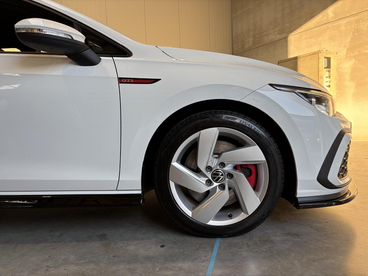 Volkswagen GOLF 2.0 TSI GTI | REMUS | MAXTON DESIGN