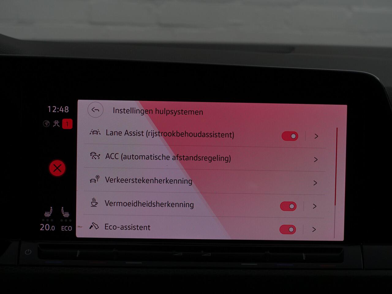 Volkswagen GOLF 1.4 eHybrid 245pk GTE- Panoramadak, Sfeerverlichting, Carplay, Android Auto, Stuur/Stoelverwarming