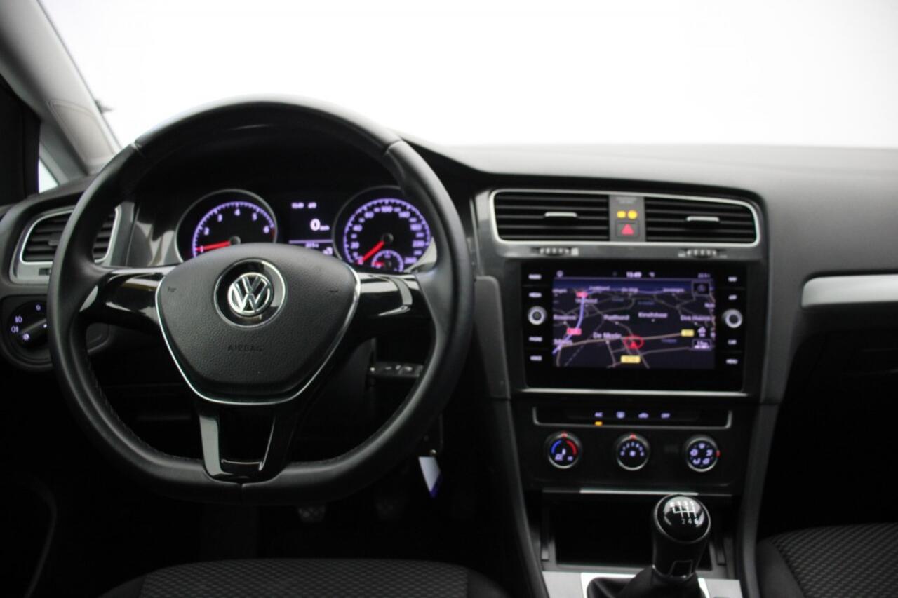 Volkswagen GOLF Variant 1.0 TSI SportLine- Navi, Carplay, Parkeersensoren