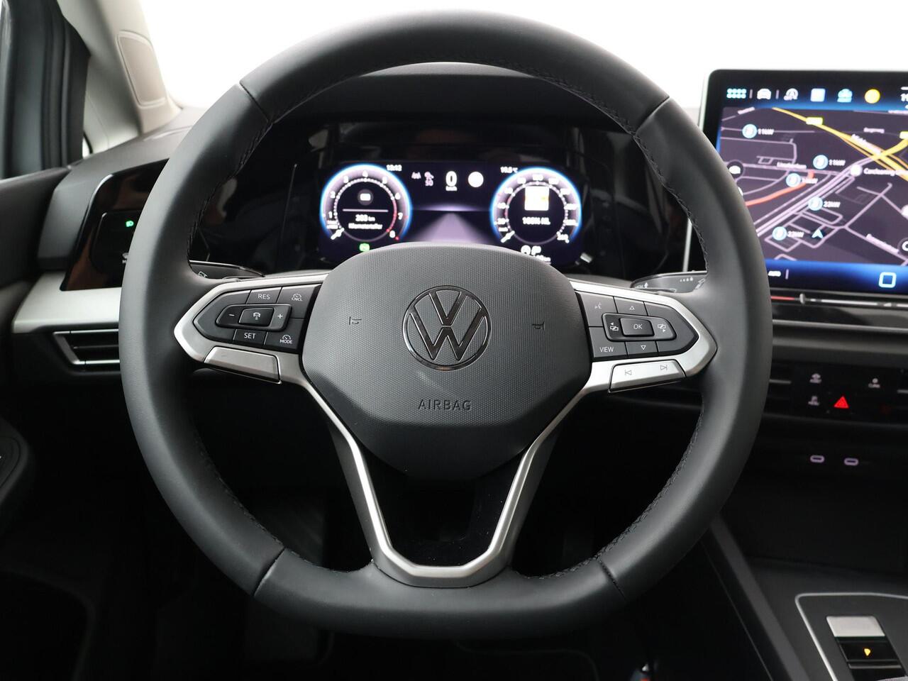 Volkswagen GOLF 8 1.5 eTSI 85kW/116pk DSG Life Edition | Navigatiesysteem | LED verlichting | Achteruitrijcamera | Parkeersensoren voor & achter |