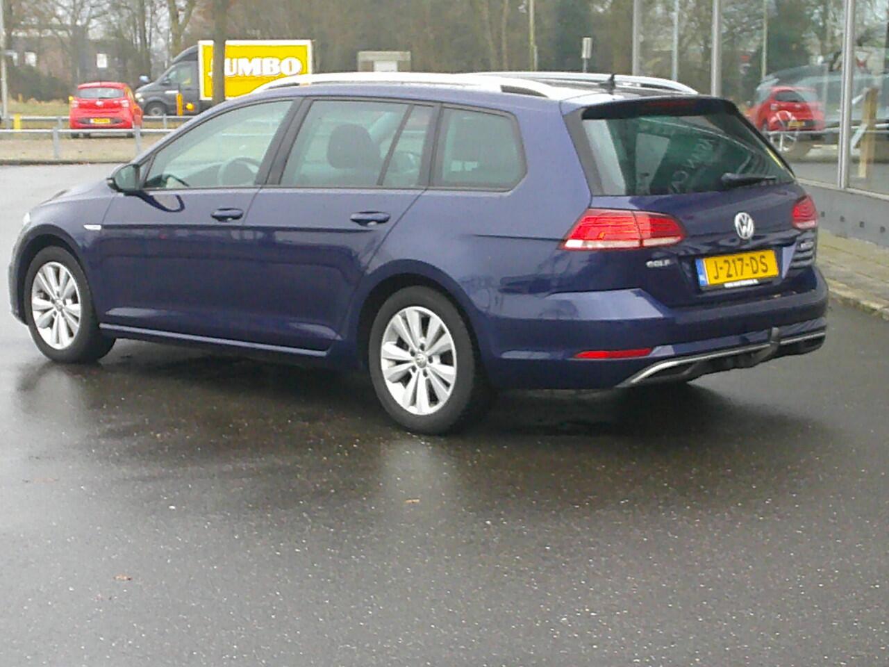 Volkswagen GOLF Variant 1.5 TSI Comfortline Business Staat in Hoogeveen