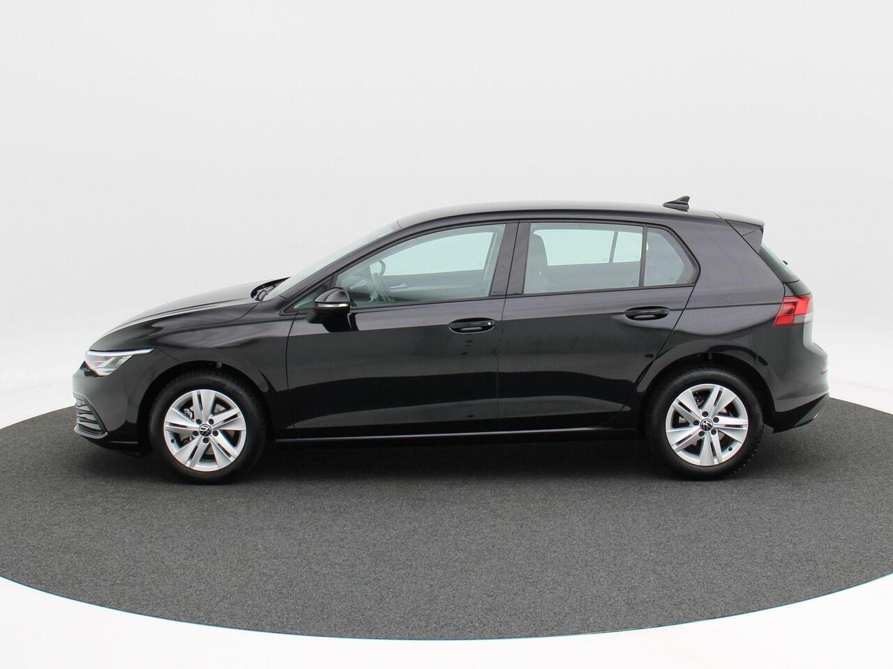 Volkswagen GOLF 1.0 eTSi 110 Pk Automaat Life | Adaptive Cruise | Climate | Parkeersensoren | Navigatie | Carplay | 68.916 Km!!