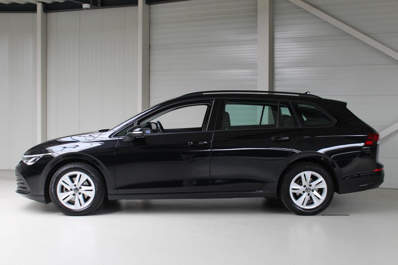 Volkswagen GOLF Variant 1.5 eTSI Life Business Navigatie | Climate Control | Lichtmetalen velgen | Stoelverwarming