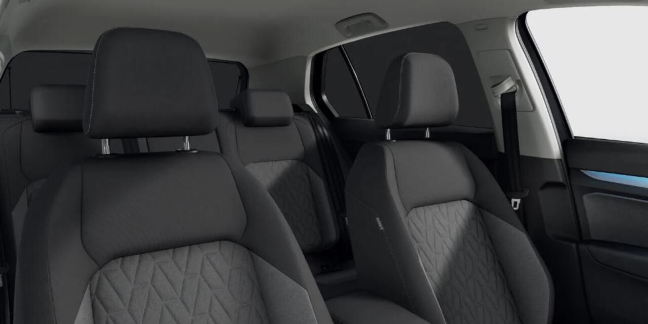 Volkswagen GOLF 1.5 eHybrid Life Edition !!!Profiteer ook van 4.000 euro inruilpremie!!!