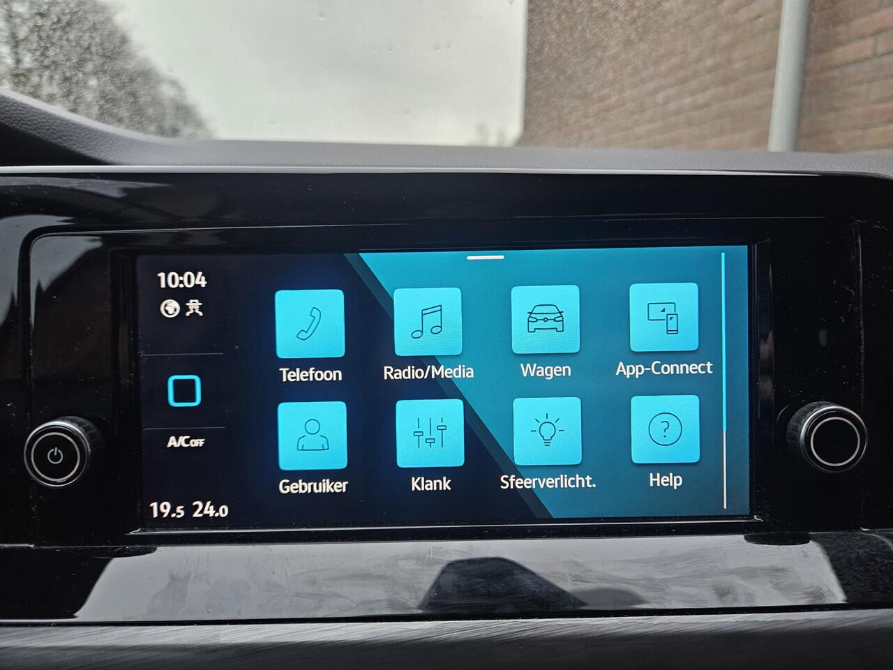 Volkswagen GOLF 1.5 eTSI Style