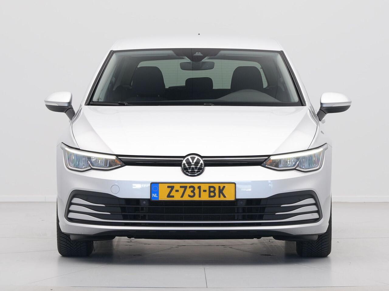 Volkswagen GOLF 1.0 eTSI 110pk DSG Life Business Navigatie Stoel/Stuurverwarming Massage Acc Pdc 65