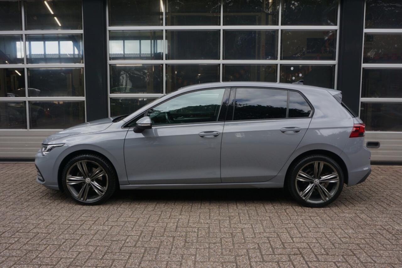 Volkswagen GOLF 1.0 TSI App-Connect