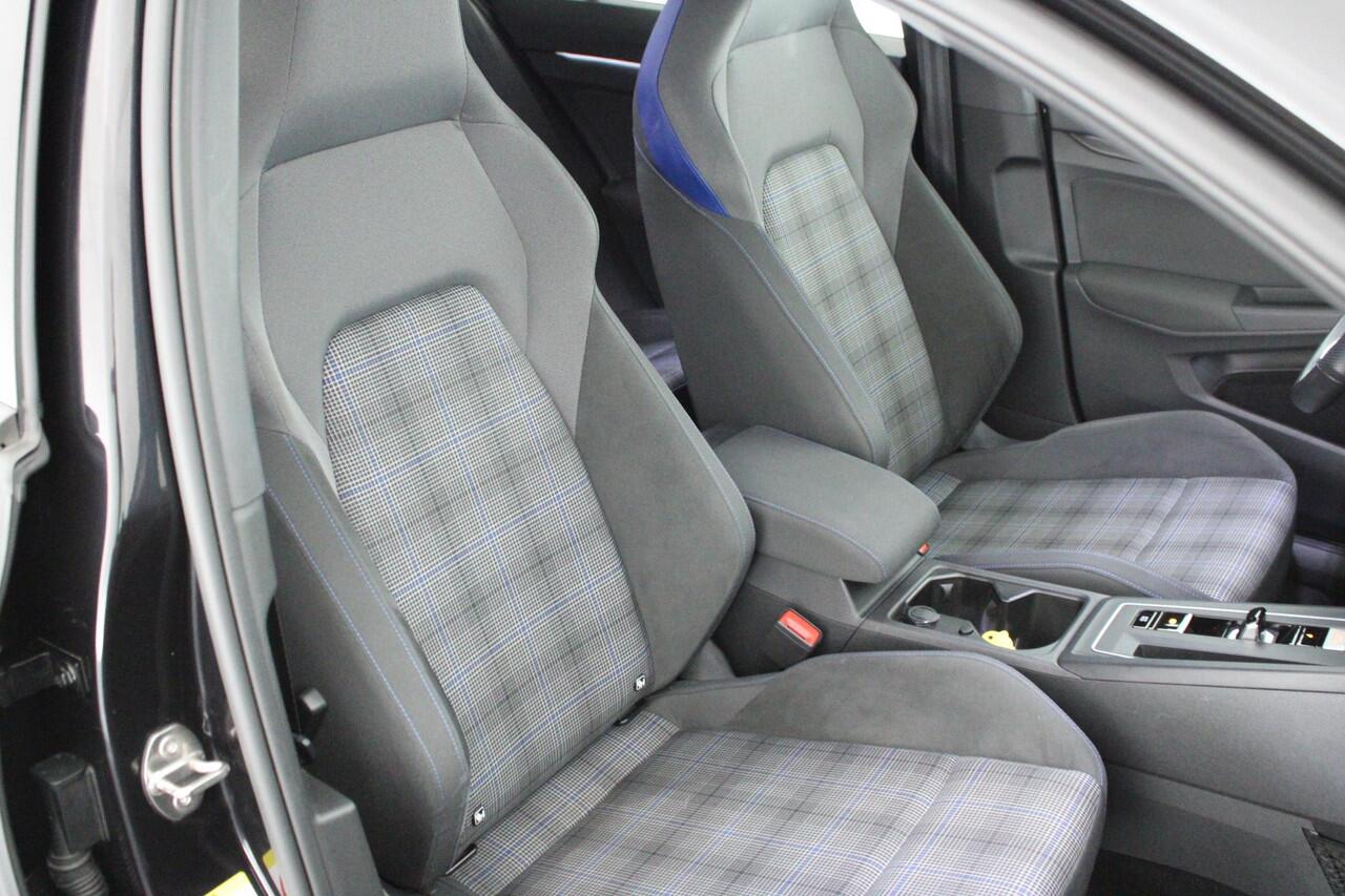 Volkswagen GOLF 1.4 245pk eHybrid GTE Keyless Virtual Cockpit Led Navigatie