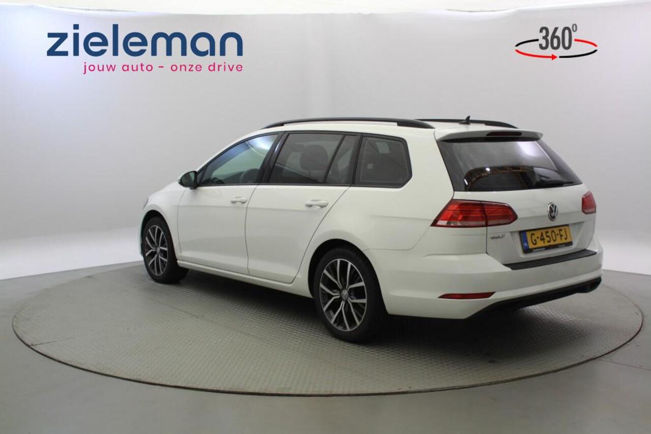 Volkswagen GOLF Variant 1.0 TSI SportLine- Navi, Carplay, Parkeersensoren