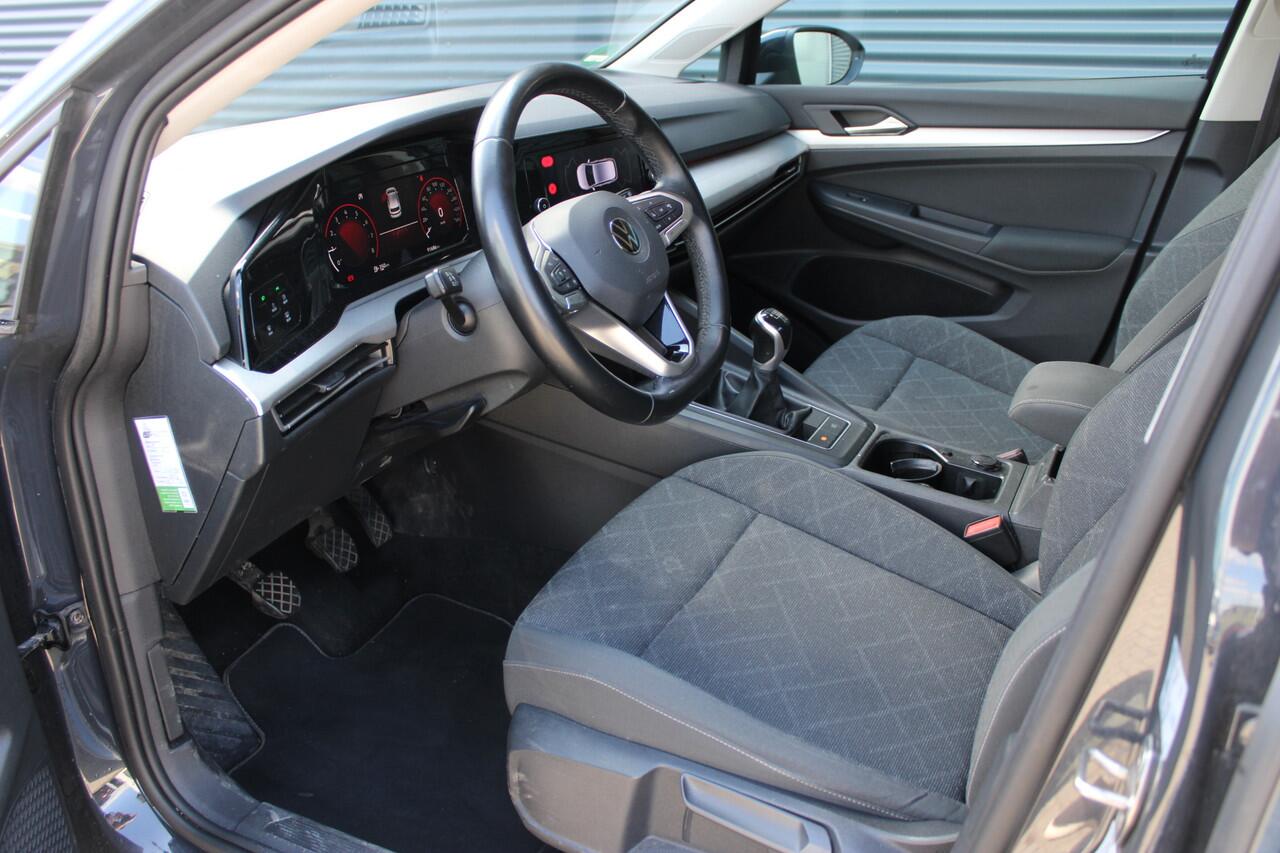 Volkswagen GOLF 1.0 TSI Life Led Adaptive-Cruise Vitual-Cockpit Trekhaak