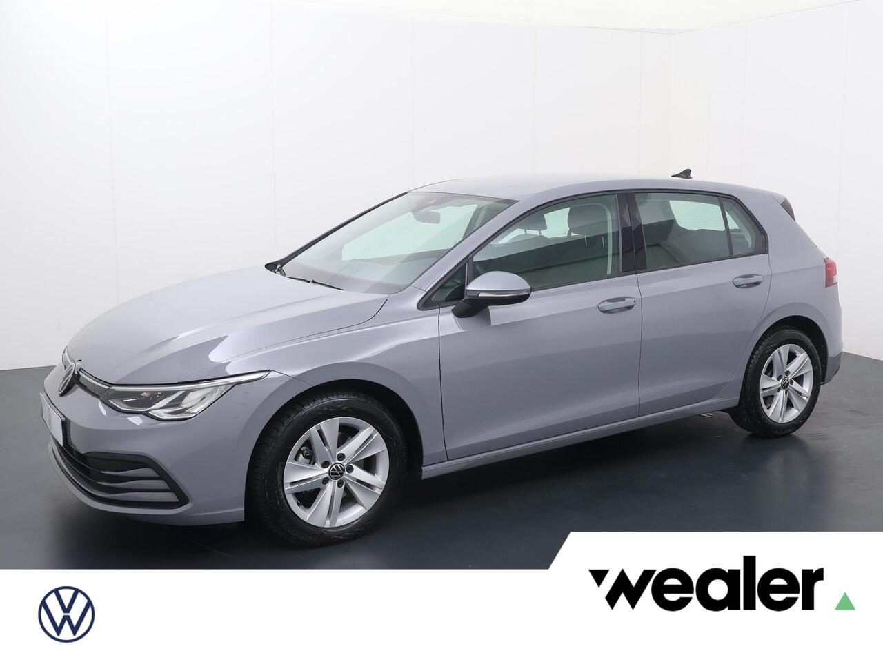 Volkswagen GOLF 1.0 TSI Life | 110 PK | Multifunctioneel stuurwiel | Cruisecontrol | Achteruitrijcamera |