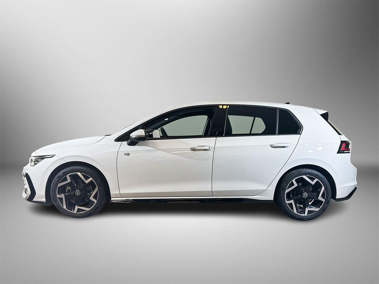 Volkswagen GOLF 1.5 eTSI 150pk DSG R-Line Assistance Pakket incl. 'Side Assist' / Matrix-ledlampverlichting /