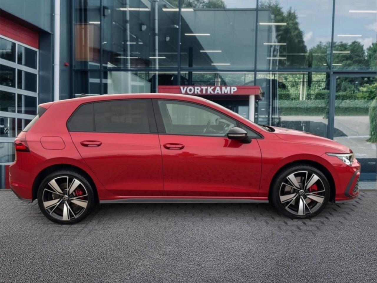 Volkswagen GOLF 1.4 TSI GTE LEDER/TREKHAAK/IQ-LIGHTS/CAMERA/STOEL-VENTILATIE