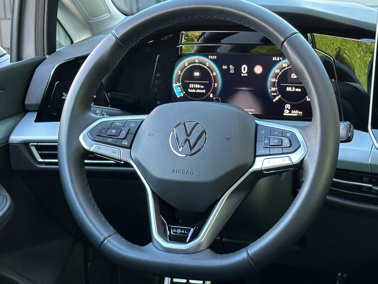 Volkswagen GOLF Variant 1.5 TSI 150pk Goal | Trekhaak | Camera | Dode hoek | Rijklaar incl. garantie