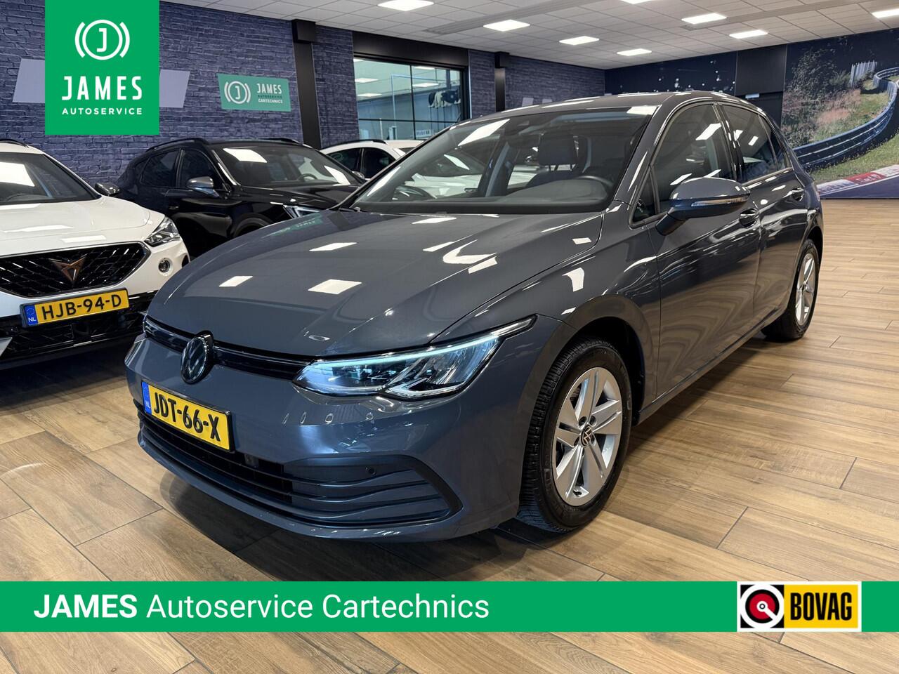 Volkswagen GOLF 1.0 eTSI Life Business |CarPlay|Navigatie|Clima|Achteruitrijcamera|DSG|