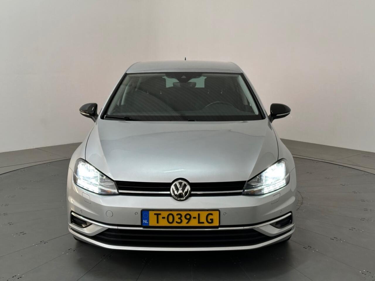 Volkswagen GOLF 1.0 TSI 85KW 115PK IQ.DRIVE ACC NAVI