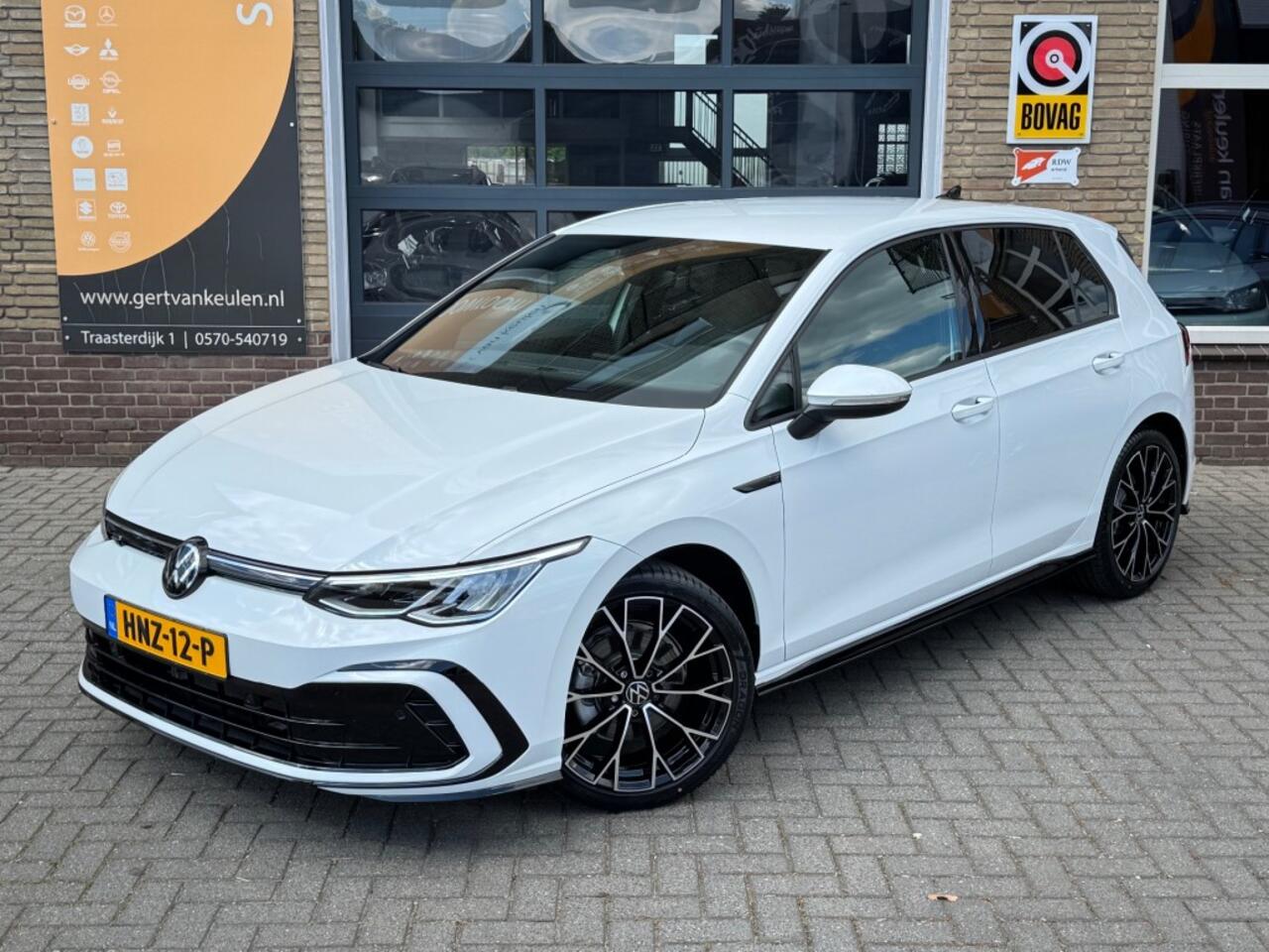 Volkswagen GOLF 1.5 eTSI 150PK DSG AUTOMAAT/R-LINE/2023/22.000KM!