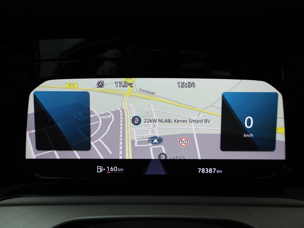 Volkswagen GOLF Variant 1.0 TSI Life Business | 110 PK | Trekhaak wegklapbaar | Achteruitrijcamera | Adaptive cruise control |