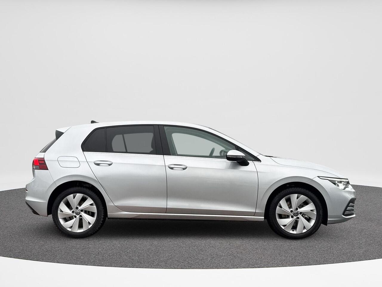 Volkswagen GOLF 1.4 eHybrid Style | PHEV | 204 pk | A-Camera | SOH 100% |
