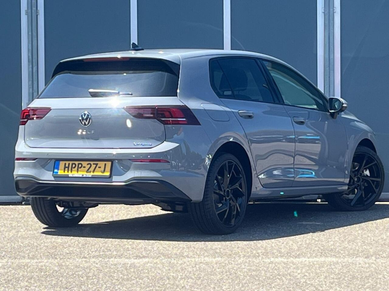 Volkswagen GOLF 1.5 TSI eHybrid 204pk Life Edition | New model | LED Plus | Came