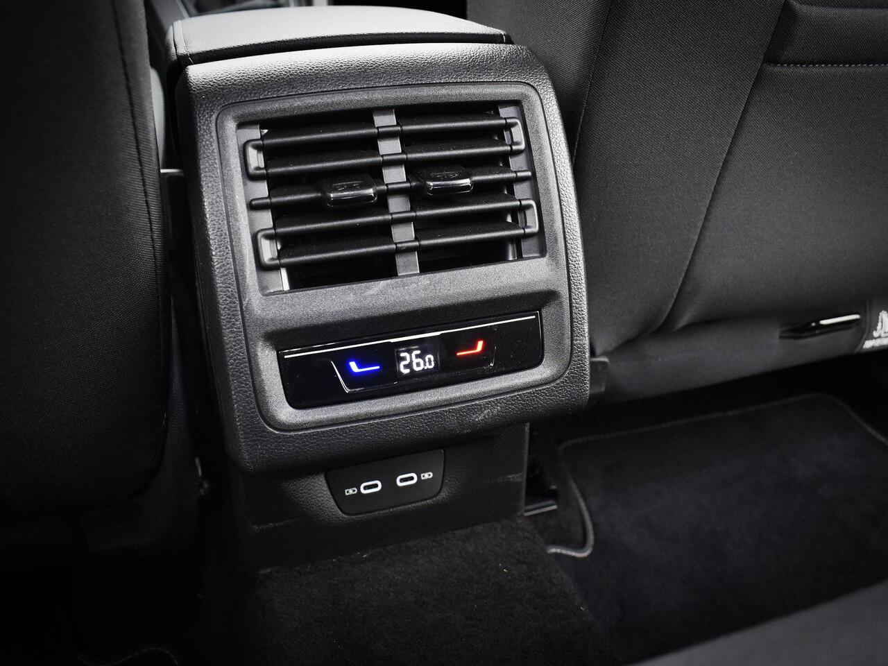 Volkswagen GOLF 1.0 TSI 110pk Life · Apple/Android Car Play · Navigatie · Sfeerverlichting · P-Sensoren · Getint Glas · 16'' Inch · Garantie t/m 20-01-2027 of 100.000km