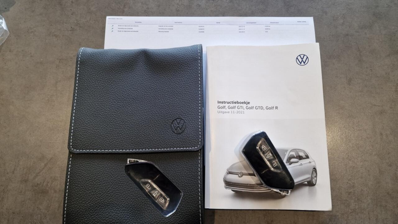 Volkswagen GOLF 1.0 eTSI Life, Automaat, Adaptieve cruise, NL auto!