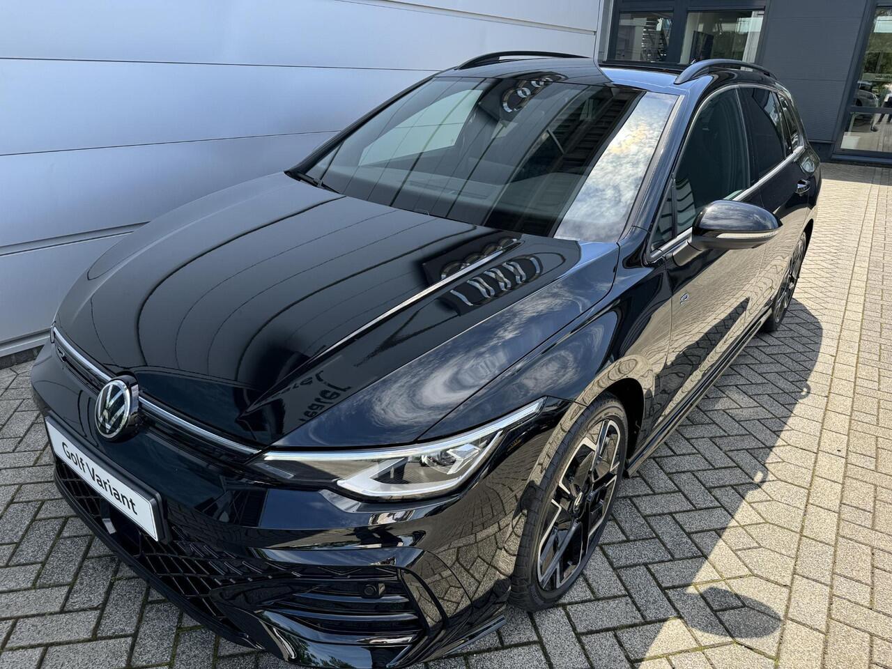 Volkswagen GOLF Variant R-Line-Edition 1.5 eTSI 85 kW / 116 pk Variant 7 v ersn. DSG | LED Matrix | Assistance Plus pakket |