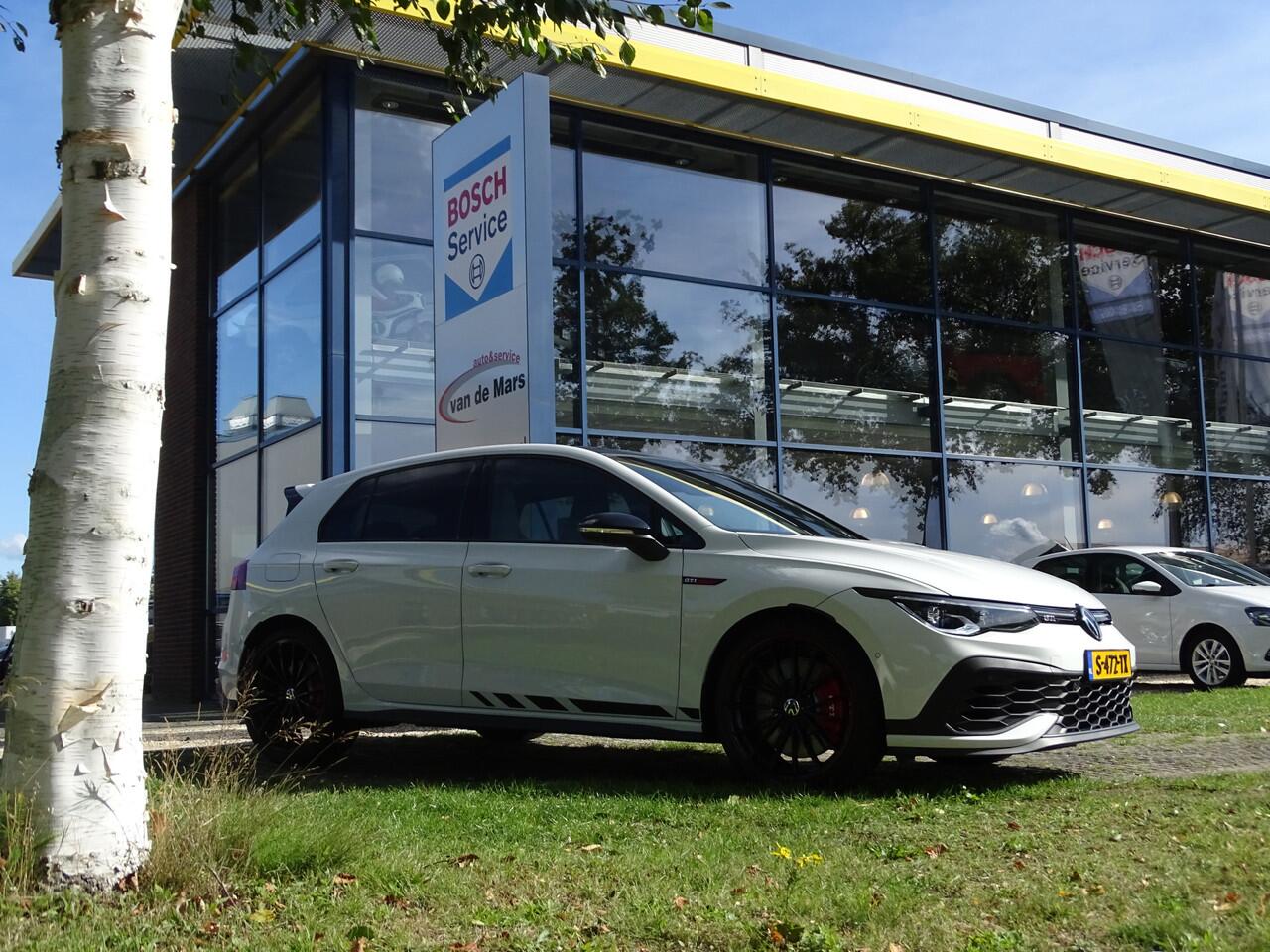 Volkswagen GOLF 2.0 TSI GTI Clubsport IQ licht Panoramadak Harman kardon