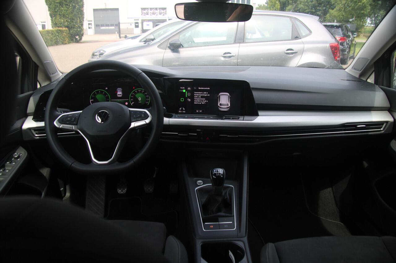 Volkswagen GOLF 1.5 TSI Life Business | Memory Seats | Harman/Kardon | Org. NL |