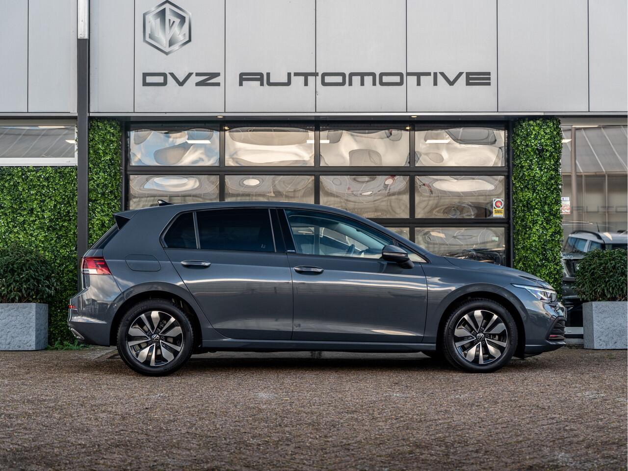 Volkswagen GOLF 1.5 TSI Move | Carplay | Ambient | BTW