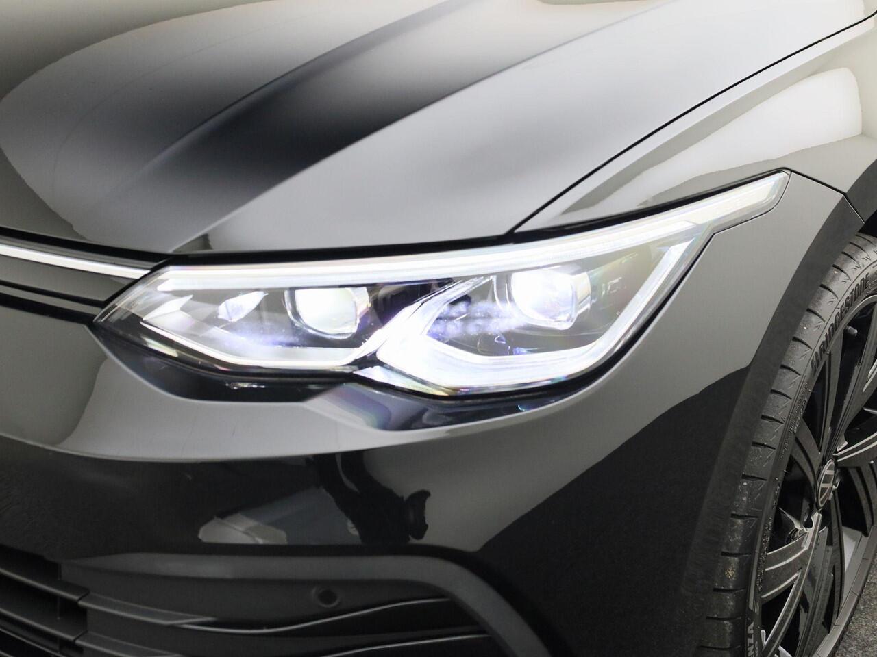 Volkswagen GOLF 1.0TSI/110PK Life · Panoramadak · Navigatie · Apple/Android Car Play · Garantie t/m 08-02-2029 of 100000km