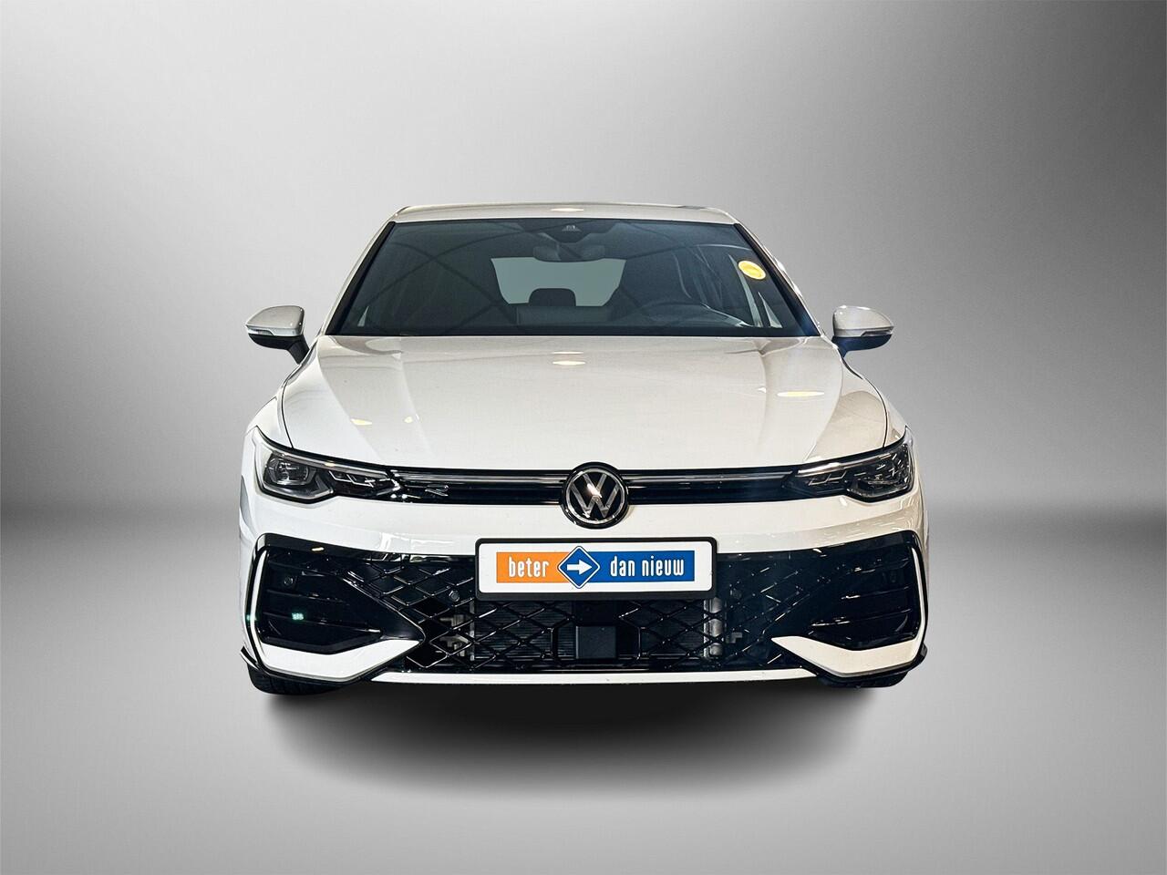 Volkswagen GOLF 1.5 eTSI 150pk DSG R-Line Assistance Pakket incl. 'Side Assist' / Matrix-ledlampverlichting /