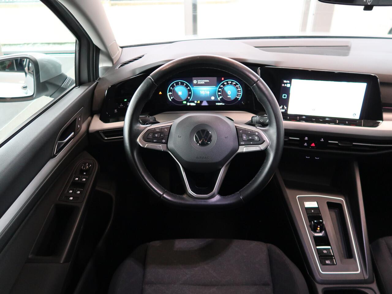 Volkswagen GOLF Variant 1.0 eTSI 110pk DSG WINTERPACK/VIRTUAL/SFEER/CARPLAY/NAVI/PDC