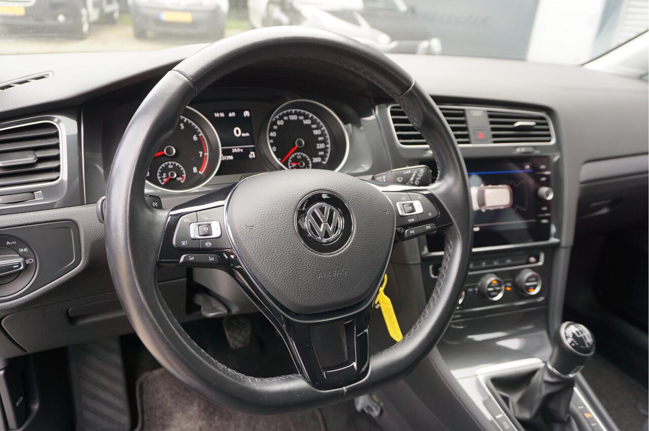 Volkswagen GOLF 1.5 TSI 5drs Comfortline BJ2020 Lmv 16" | Led | Pdc | Navi | Climate control | Cruise control | Getint glas