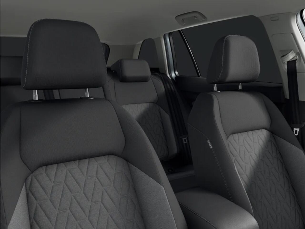 Volkswagen GOLF variant Life Edition 1.5 eTSI 116 pk 7 versn. DSG · Achteruitrijcamera · draadloze telefoonlader · Trekhaak inklapbaar, met elektrische ontgrendeling ·